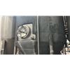 Image 2 : 90 HL JACKETED FERMENTATION TANK. REQUIRES PROFESSIONAL TO REMOVE.