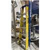 Image 1 : STURDY 6' YELLOW FIBERGLASS STEP LADDER