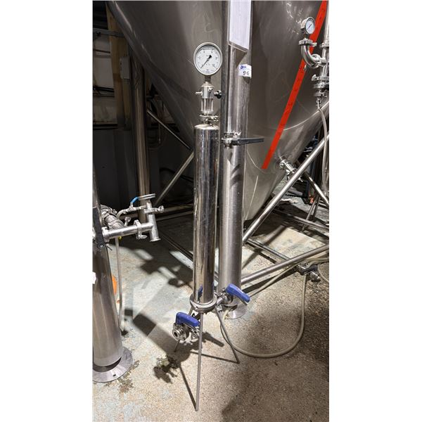 CELLAR-TEK CARTRIDGE FILTER WITH FITTINGS AND GAUGE AS SHOWN IN PHOTOS
