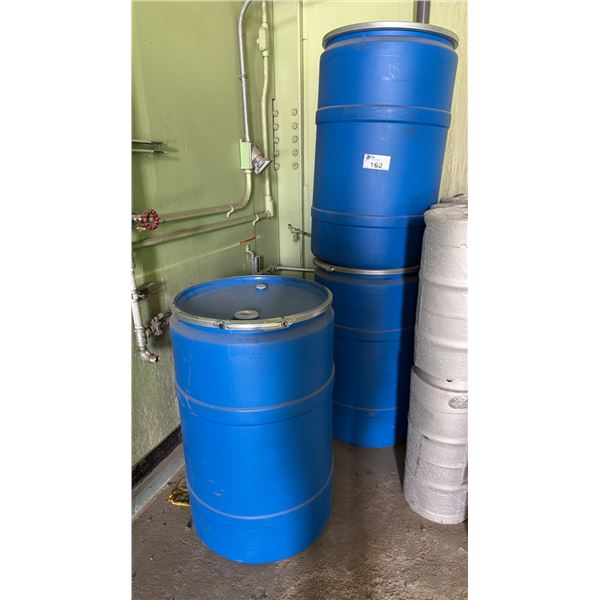 3 PLASTIC 45 GALLON DRUMS, CLEAN, MIGHT BE NEW