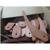 Image 12 : 5 Boxes of New Leather Pre-Cut Hook Pick Holders