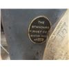 Image 5 : Standard Rivet Co. Foot-Operated Staple Punch and Riveter Machine