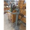Image 1 : Parmenter Ballioch Co. Manual Foot-Powered Riveter and Grommet Setting Machine