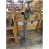 Image 2 : Parmenter Ballioch Co. Manual Foot-Powered Riveter and Grommet Setting Machine