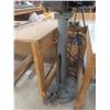 Image 5 : Parmenter Bullock Co. Heavy-Duty Power Stapler/Punch