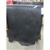 Image 1 : Black Skirting Leather, 13–15 oz – 4 Pieces, Approx 104 SqFt