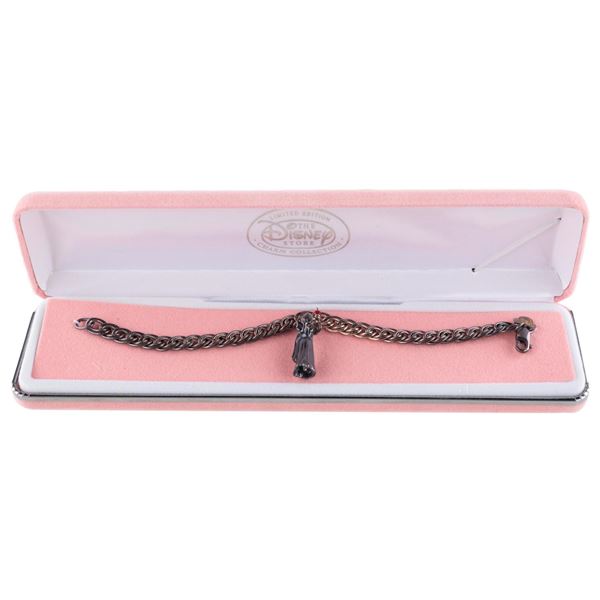 A  "Snow White and the Seven Dwarfs " Charm Bracelet.