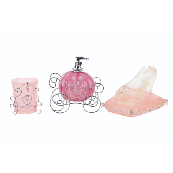 A Set of Cinderella Bathroom Accessories.