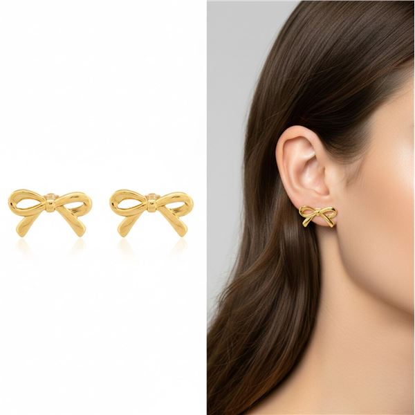 18kt Gold Layered Oro Laminado Heart Shape Earring