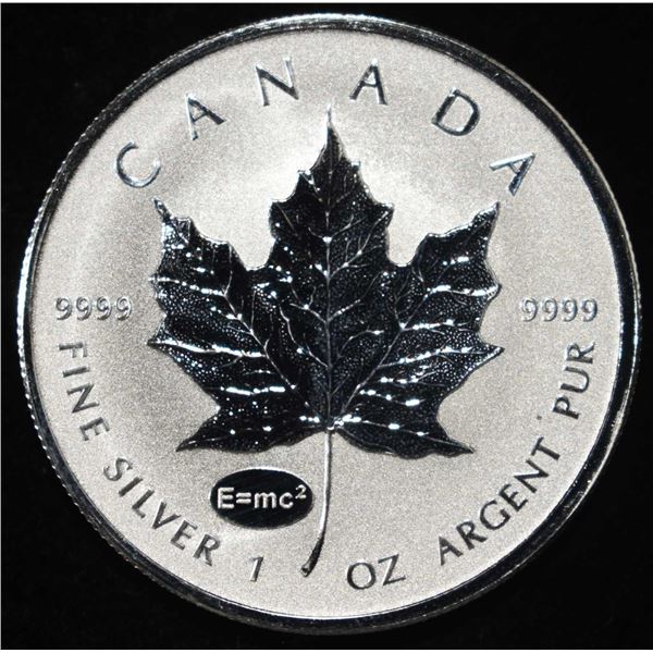 2015 MAPLE LEAF 1 OZ .999 SILVER ROUND