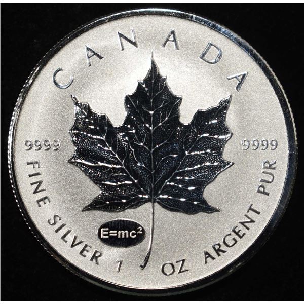 2015 MAPLE LEAF 1 OZ .999 SILVER ROUND