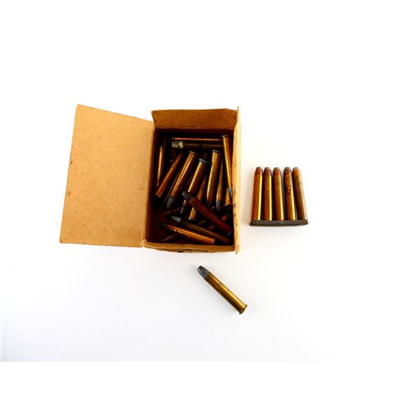 RELOADED ASSORTED .38-55 WIN / .32-40 WIN AMMO AND NON-PRIMED BRASS CASE LOT