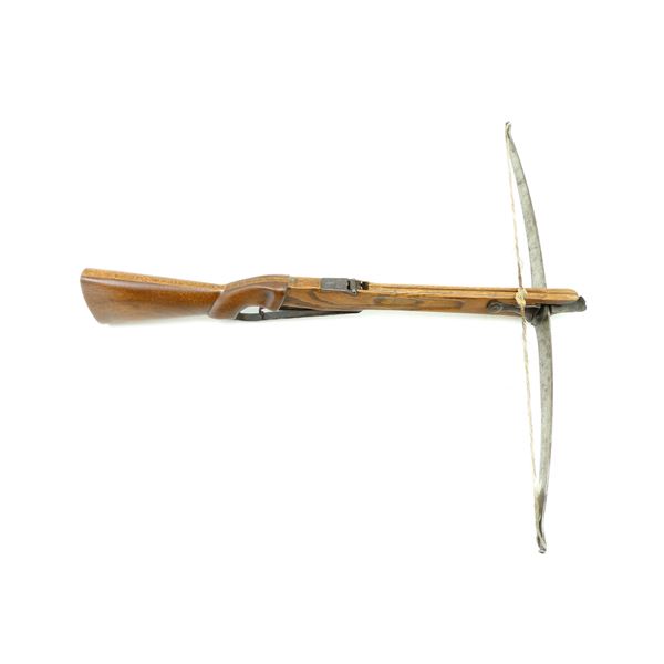 VINTAGE WOODEN RECURVE CROSS BOW LOT