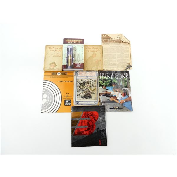 ASSORTED BOOKS / CATALOGUES LOT