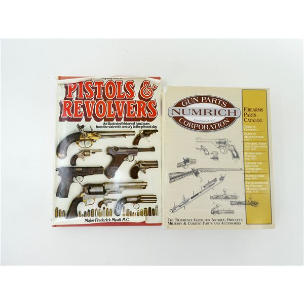 ASSORTED GUN BOOK LOT