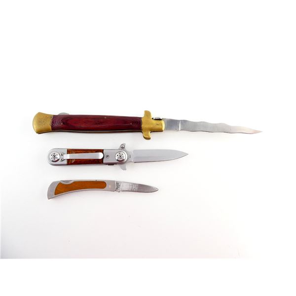 ASSORTED FOLDING KNIVES LOT