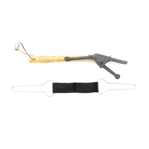 UNKNOWN SKEET THROWER & GAME CARRIER LOT