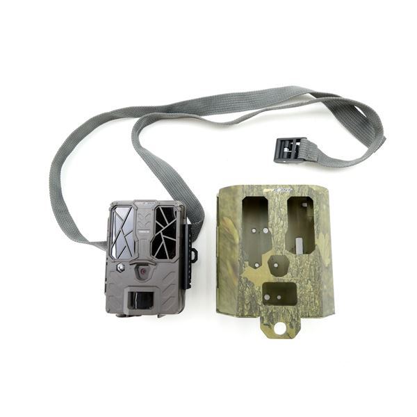 SPYPOINT TRAIL CAMERA AND CASE COMBO LOT