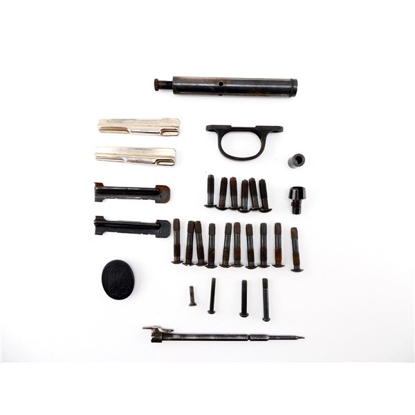 ASSORTED REMINGTON RIFLE PARTS LOT
