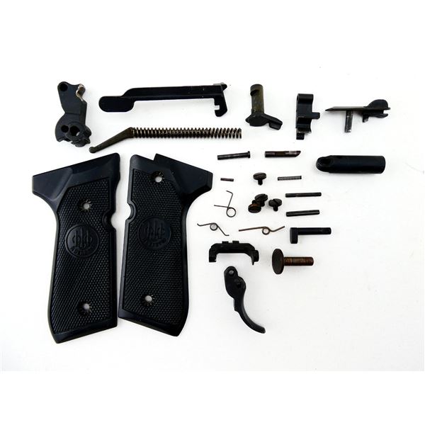 ASSORTED BERETTA 96 .40 S&W PARTS LOT