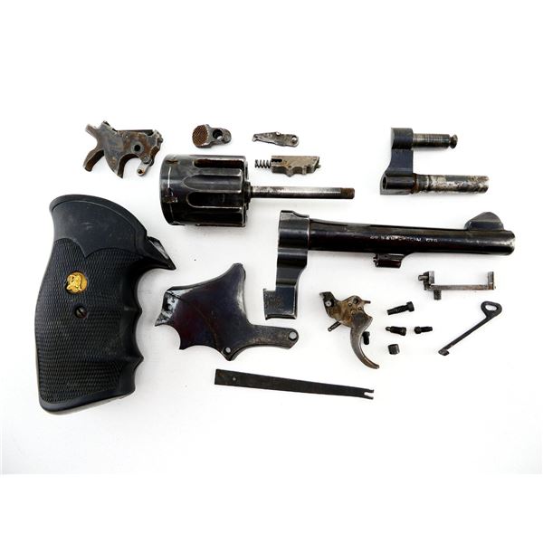 SMITH & WESSON MODEL 10-9 .38 SPL PISTOL BARREL AND PARTS LOT