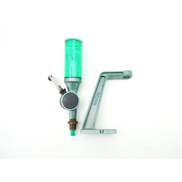 RCBS UNIFLOW POWDER MEASURE AND STAND LOT