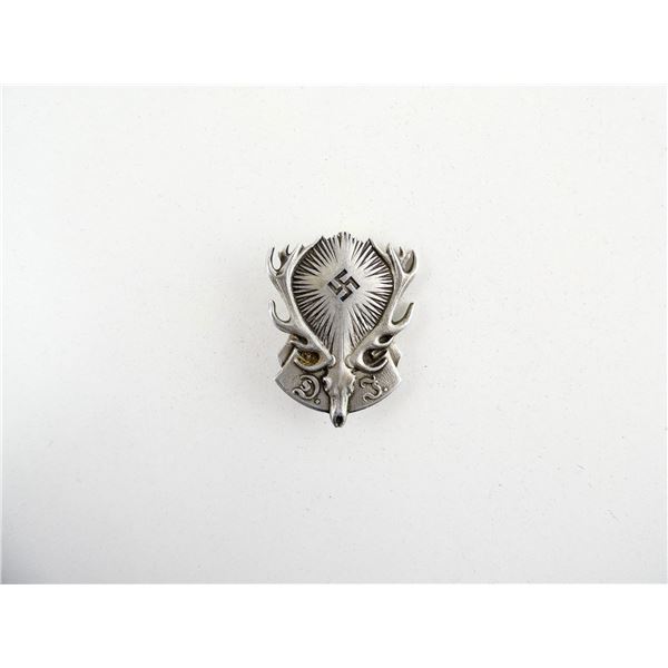 WWII GERMAN NSDAP NATIONAL HUNTING ASSOCIATION MEMBER'S BADGE