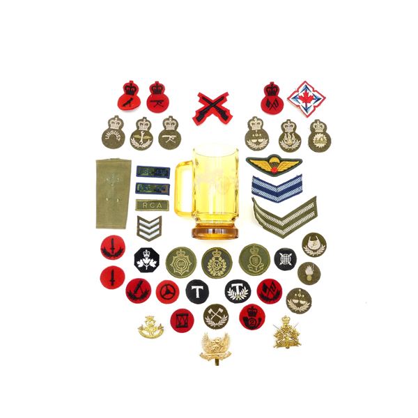 ASSORTED CANADIAN MILITARY BADGES, ETC. LOT