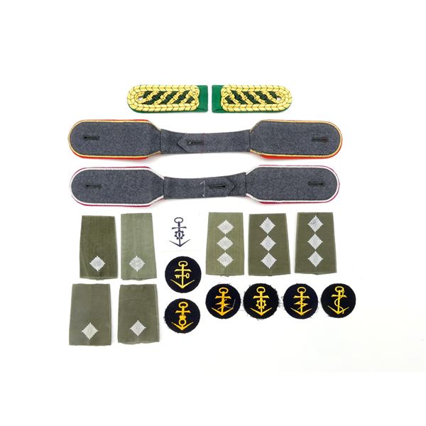 ASSORTED GERMAN MILITARY SHOULDER BOARDS, SLIP-ONS AND BADGES LOT