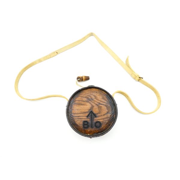 RE-ENACTMENT BRITISH REVOLUTIONARY / CIVIL WAR ERA WOODEN CANTEEN