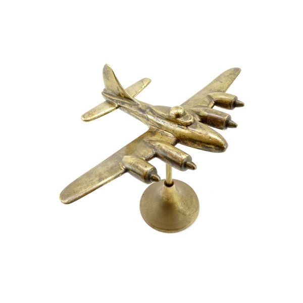 U.S. B-17 FLYING FORTRESS BOMBER AIRCRAFT TRENCH ART