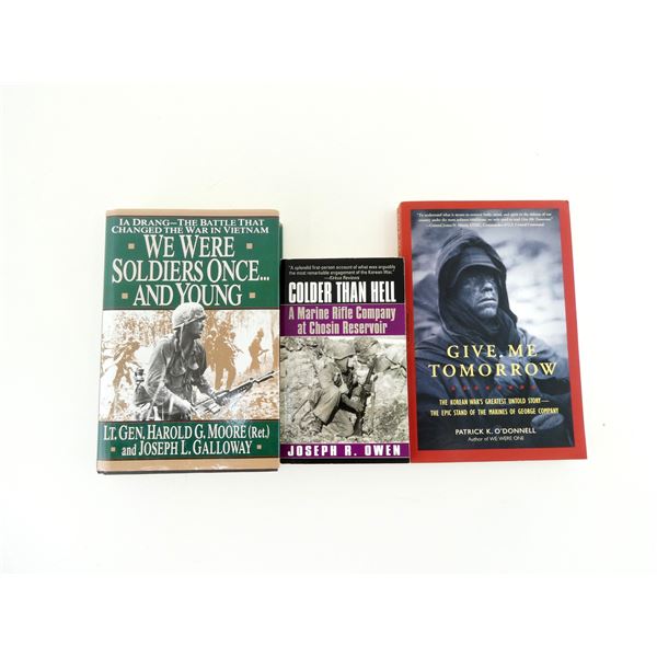 ASSORTED KOREAN / VIETNAM MILITARY BOOK LOT