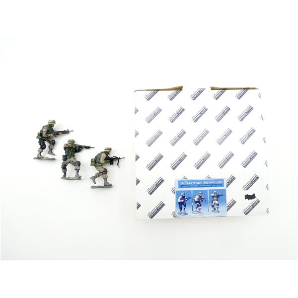 LIMITED EDITION THE COLLECTORS SHOWCASE 3RD COMBAT ATTACK TEAM 3-FIGURE SET