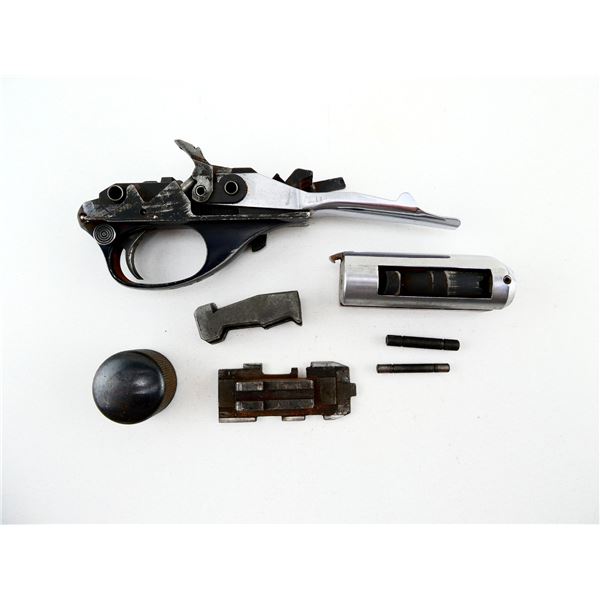 SMITH & WESSON 3000 12 GAUGE 2 3/4" PARTS LOT