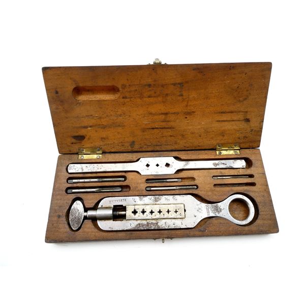 VINTAGE P.L. SCHMIDT TAP SET KIT