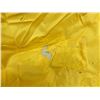 Image 3 : SPALDING 4-PERSON STYLE CAMPING TENT LOT