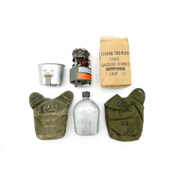 1960'S / 1980'S U.S. MILITARY STOVE AND ACCESSORIES LOT