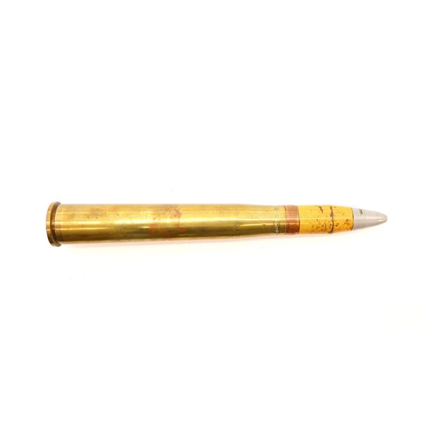 WWII CANADIAN / BRITISH MILITARY 40MM BOFORS CANNON ROUND INERT