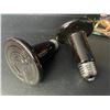 Image 9 : 2-Pack of Gajux 150W Ceramic Heat Lamps/Reptile Lamps - New in Box