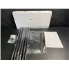 Image 5 : 31" Wall-Mounted Towel Storage Rack - Sturdy Metal Shelf for Rolled Towels w/ 3 Vertical Bars - New