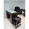 Image 2 : Professional Manicure Station Set - Glass Top Nail Desk, Rolling Technician Chair & Storage Trolley