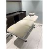 Image 2 : Silhouet-Tone Laguna Professional Electric Spa Table with Swiss-Made Magnetic MAX30 Actuators