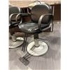 Image 2 : Professional Black Shampoo Chair with Airlift Gas Lift