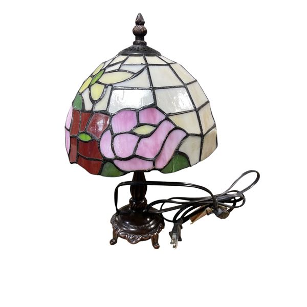 Tiffany-Style Stained Glass Table Lamp, H13"
