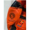 Image 6 : 4 Boxes - United Color of Canada Soccer Balls - Size 3 (5 Balls Each), Mesh Bag & Pump In