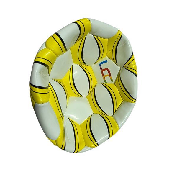 15 United Color of Canada Soccer Balls - Yellow and White Size 5