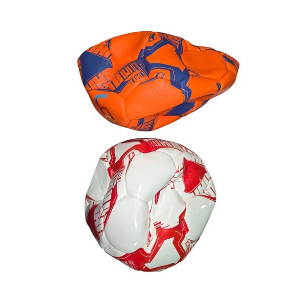 15 United Color of Canada Soccer Balls - Orange or White Size 4