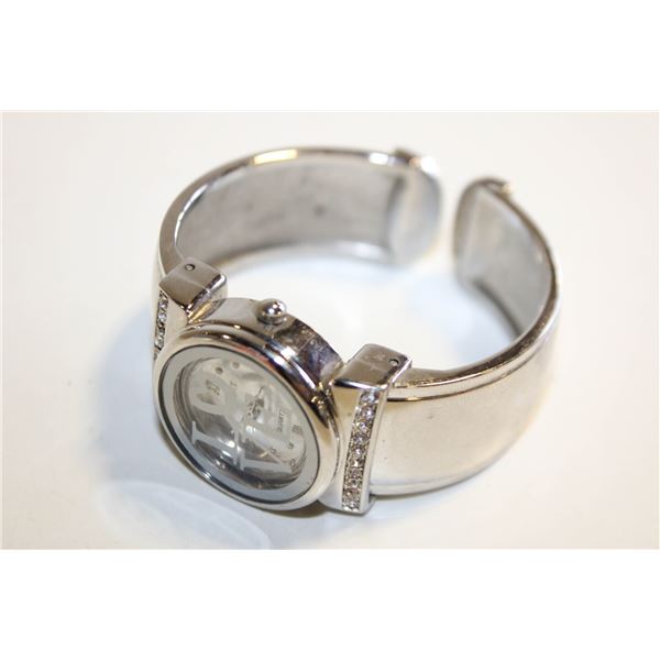 CEIQNY  "LOVE" BRACELET WATCH