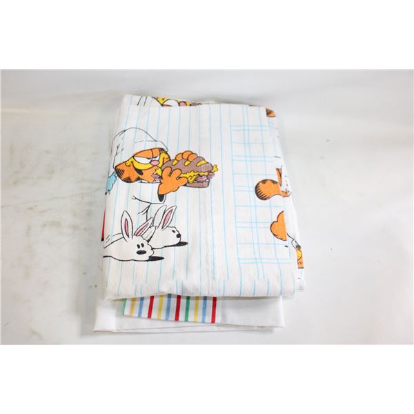 GARFIELD PILLOW CASES (2 DIFFERENT)