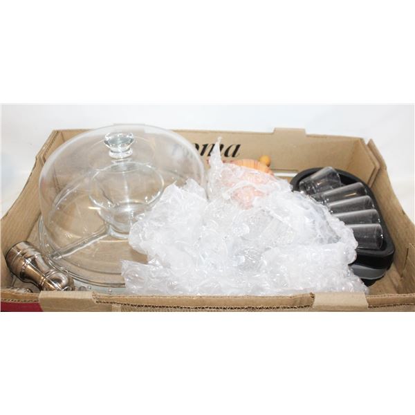 FLAT WITH GLASS COVERED SNACK TRAY AND